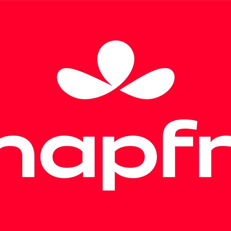 2.AF_MAPFRE_LOGOTYPE_VER 1_RGB_RED BG