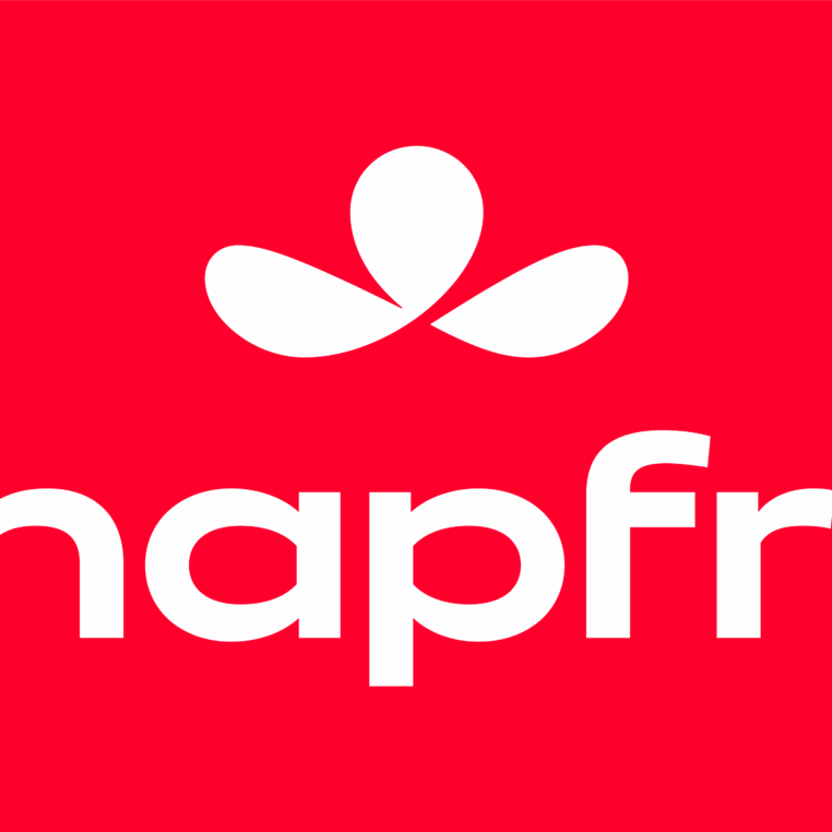 2.AF_MAPFRE_LOGOTYPE_VER 1_RGB_RED BG